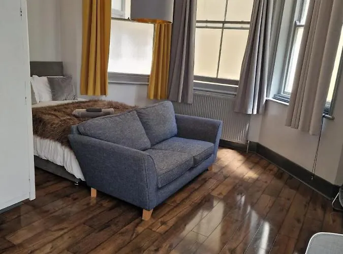 1 Comfortable Studio