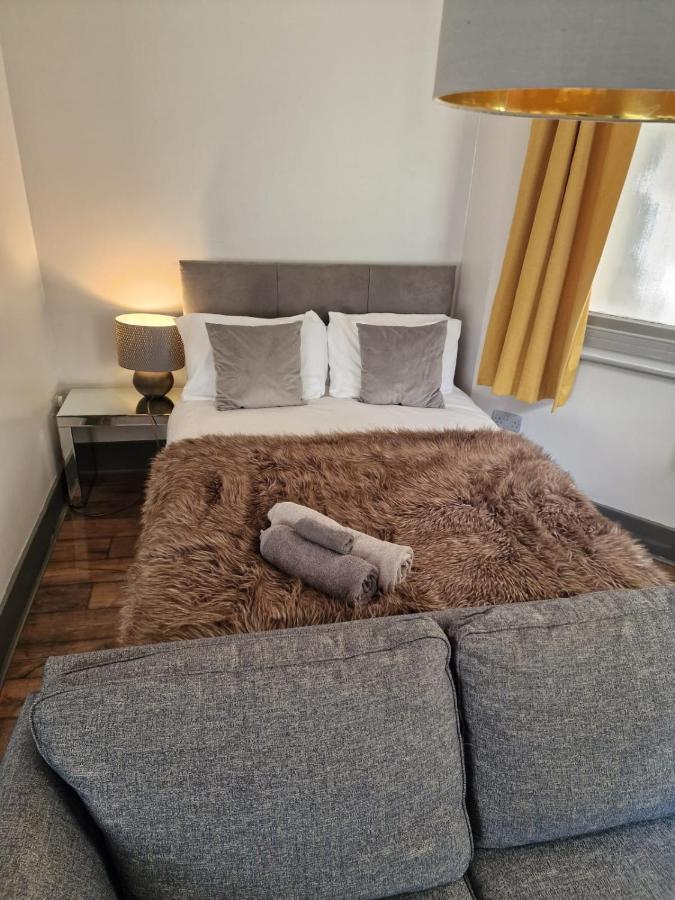 1 Comfortable Studio * Brighton